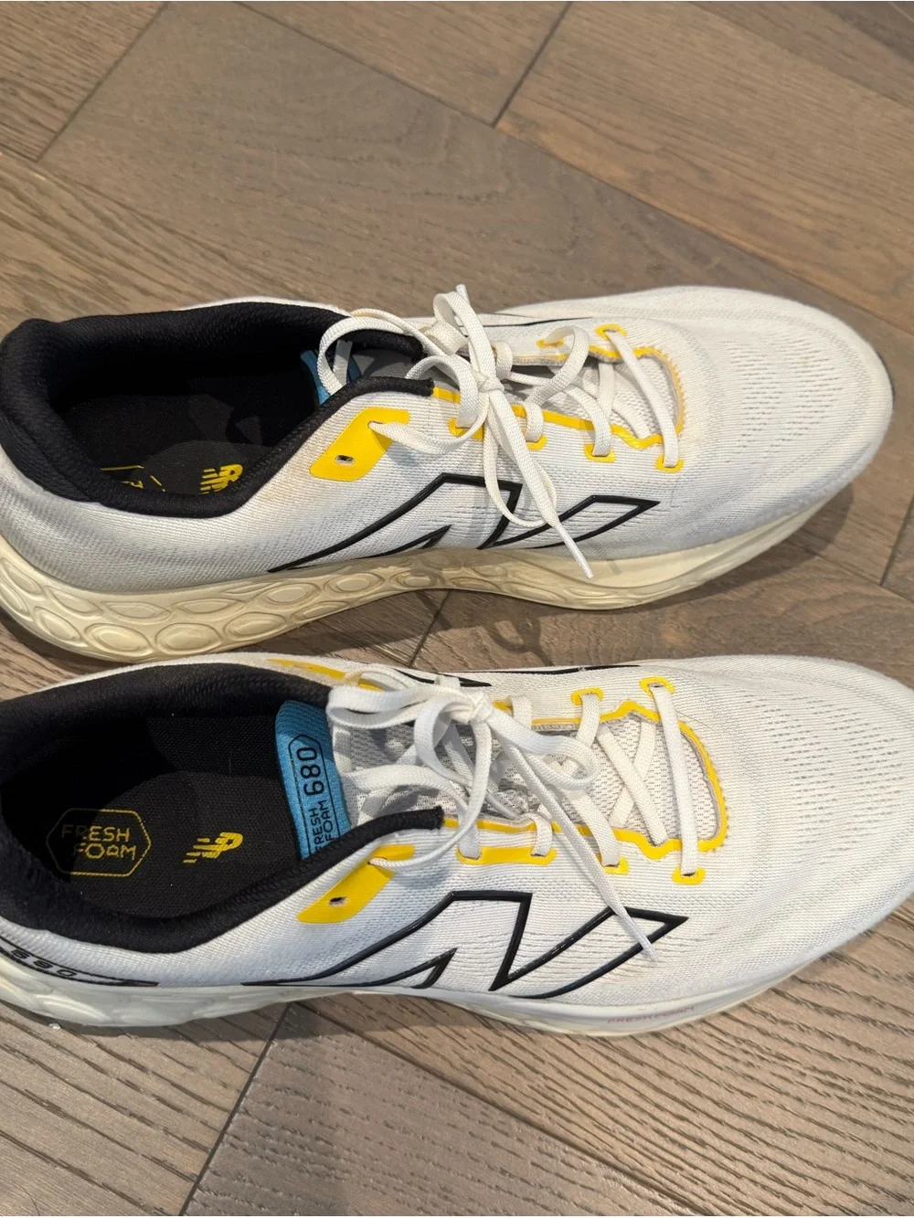 New Balance White & Yellow Performance Running Sneakers - Picture 2 of 2